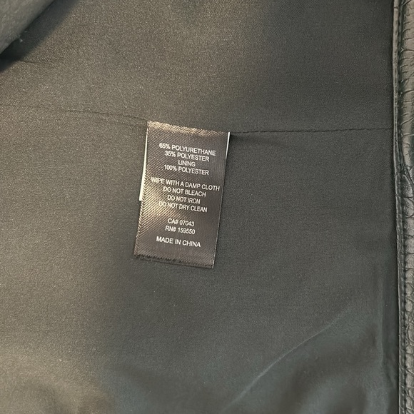 Women Faux Leather Jacket - Small - Picture 6 of 7